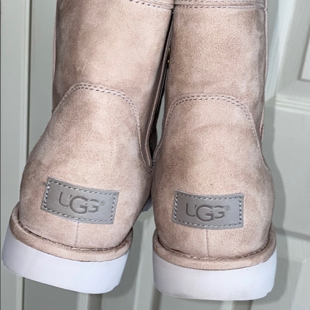 Mini UGG boot